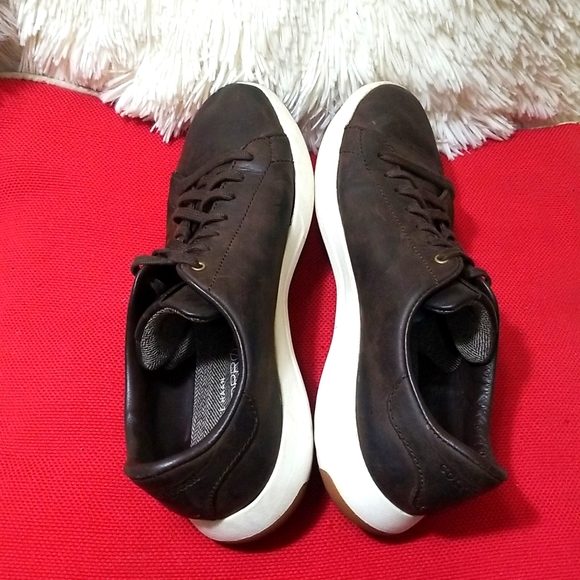 COLE HAAN SNEAKERS - Picture 6 of 11